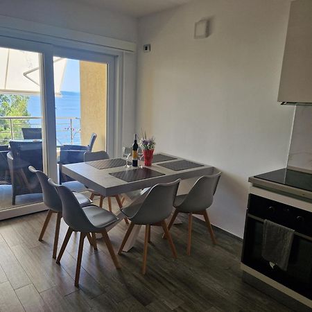 Novi Lux Apartment Novi Vinodolski Ngoại thất bức ảnh