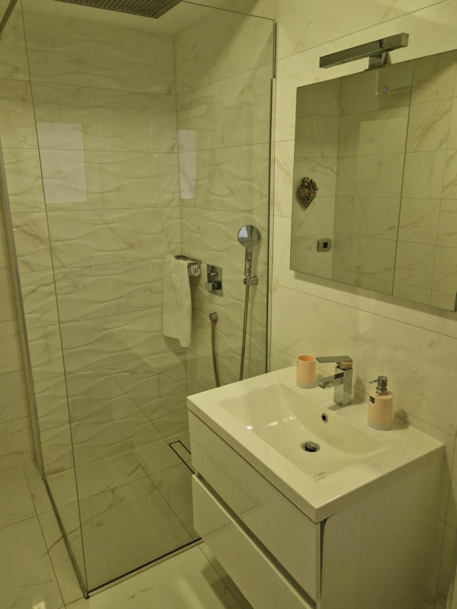 Novi Lux Apartment Novi Vinodolski Ngoại thất bức ảnh